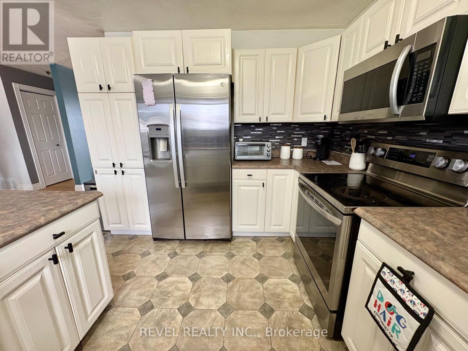 97 Fourteenth Avenue, Cochrane, Ontario  P0L 1C0 - Photo 11 - T13142680