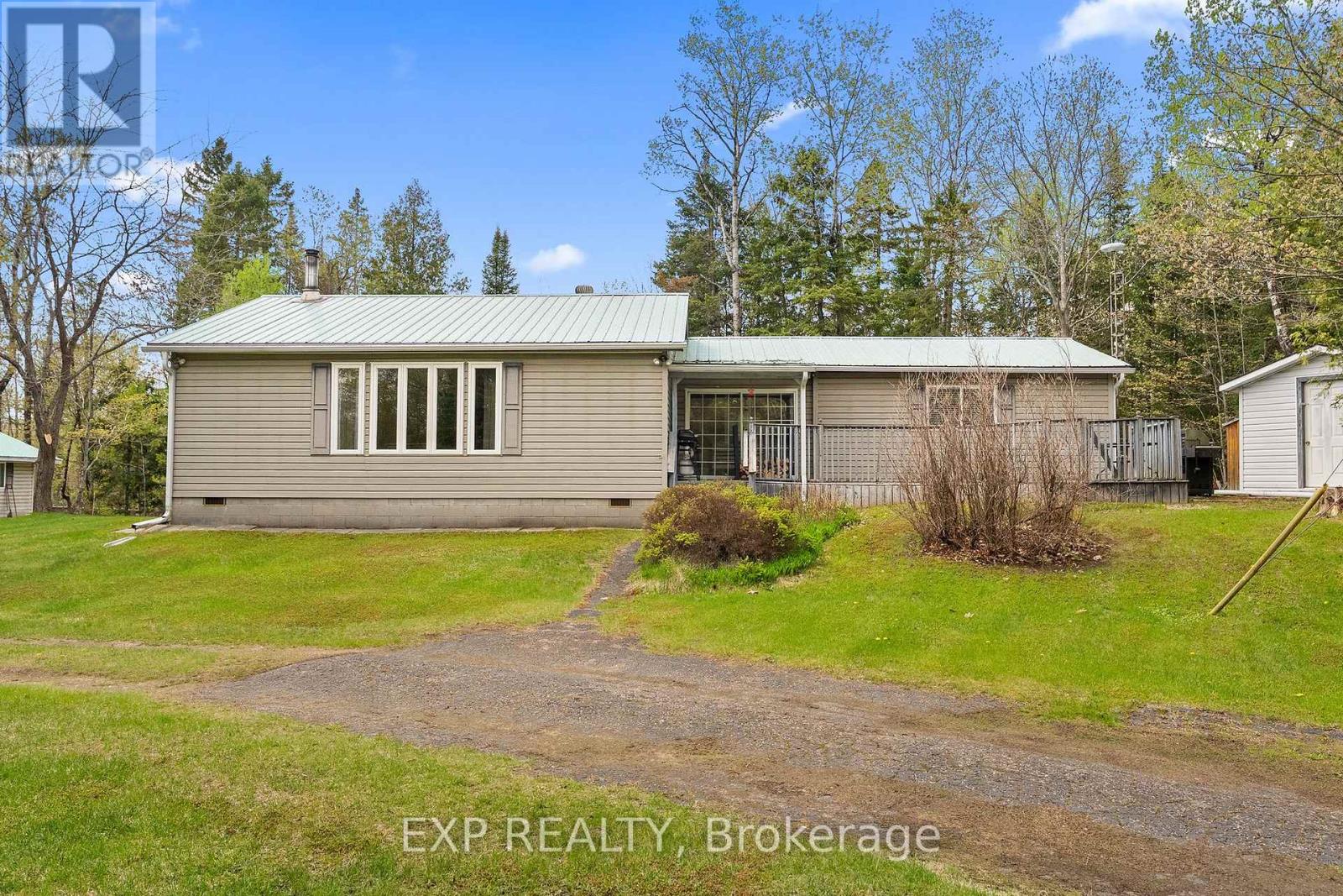 6015 Centennial Drive, Greater Madawaska, Ontario  K0J 2R0 - Photo 2 - X13142690
