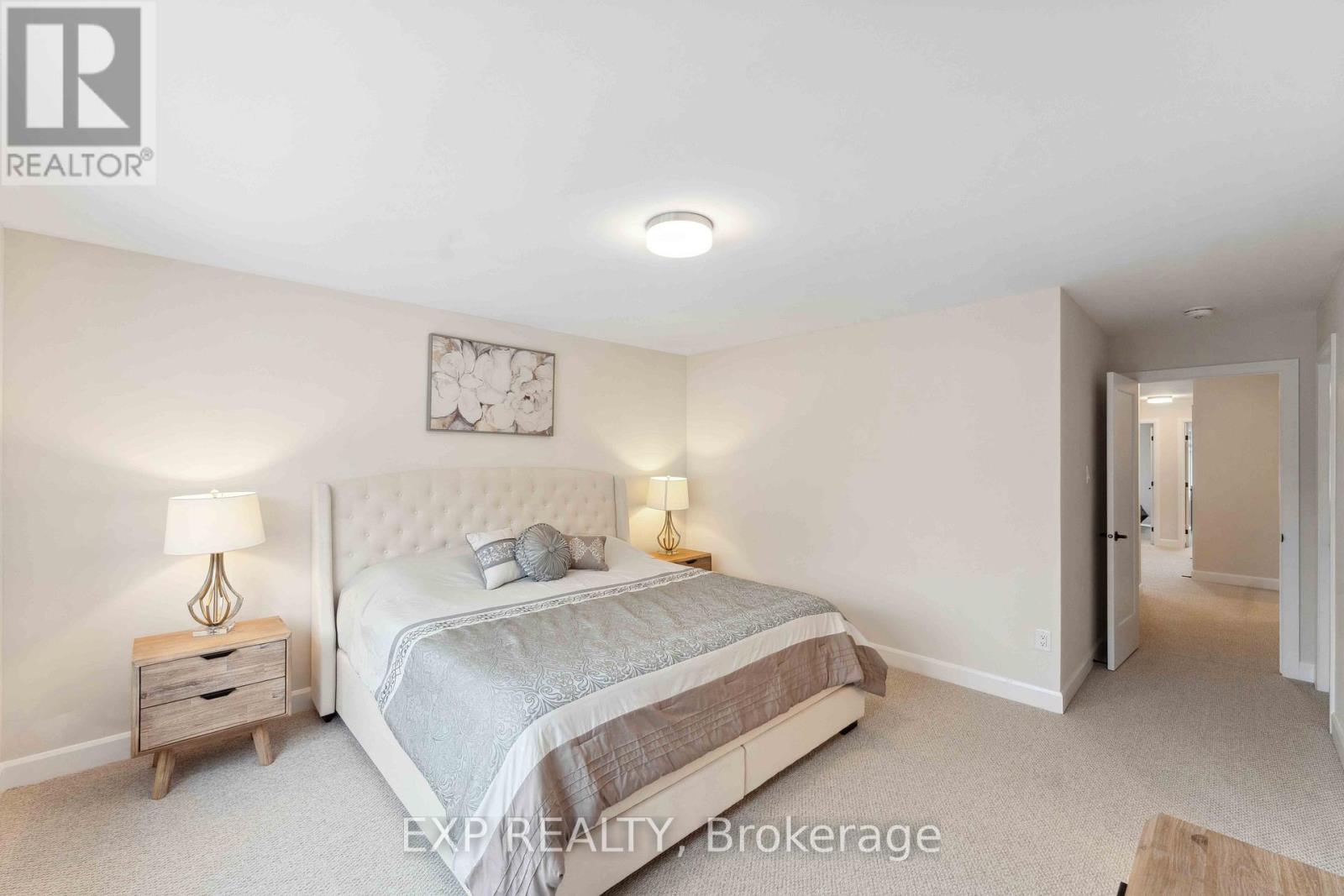 934 Clarkia Street, Ottawa, Ontario  K1T 0Y1 - Photo 13 - X13142548