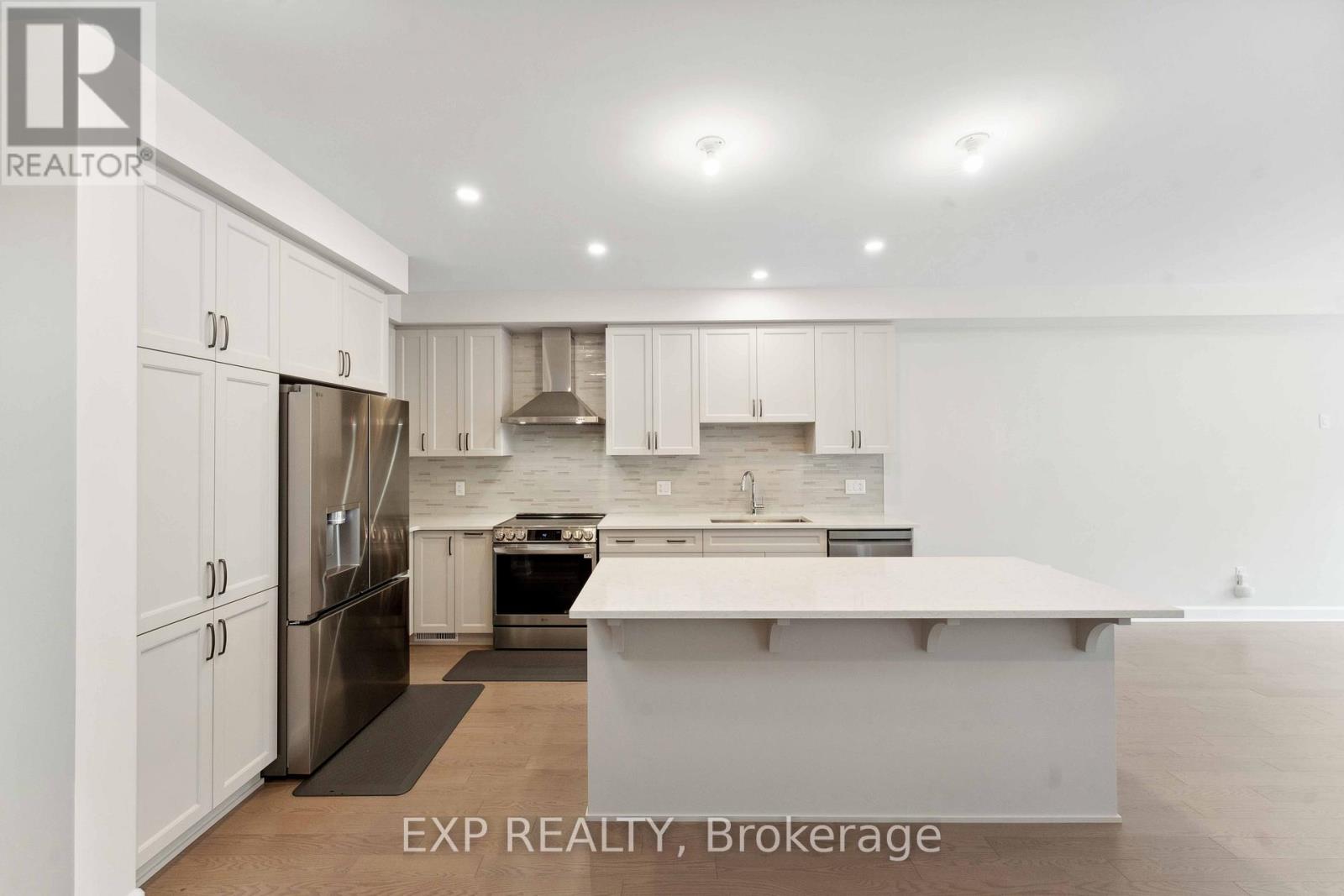 934 Clarkia Street, Ottawa, Ontario  K1T 0Y1 - Photo 30 - X13142556