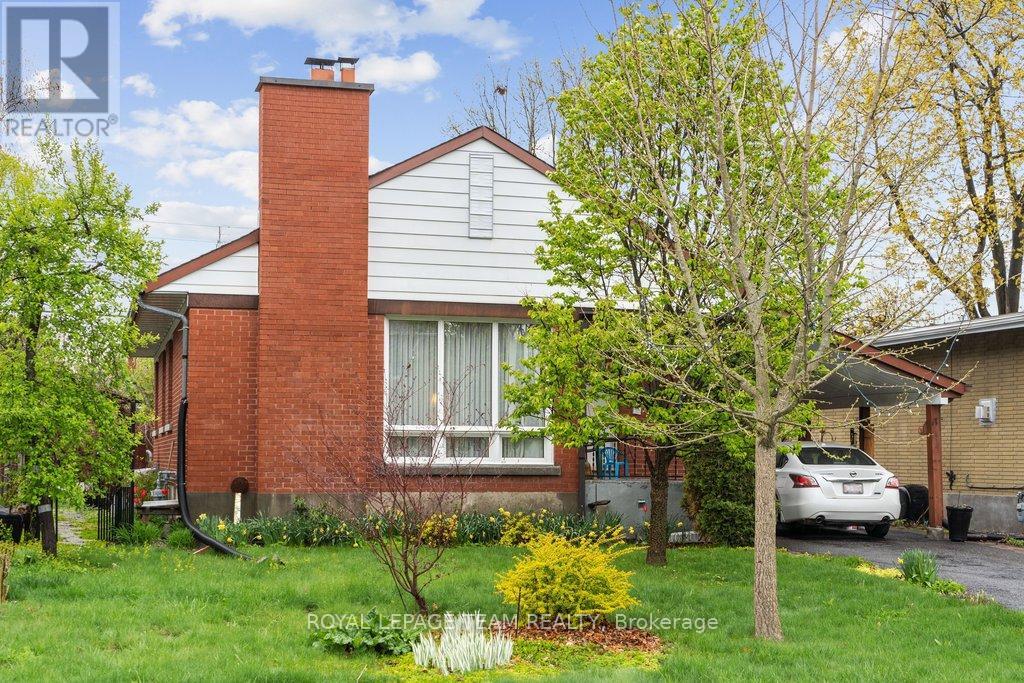 684 Wavell Avenue, Ottawa, Ontario  K2A 3B1 - Photo 1 - X13142644