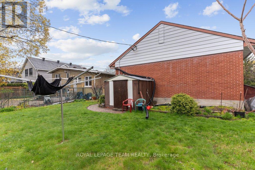 684 Wavell Avenue, Ottawa, Ontario  K2A 3B1 - Photo 30 - X13142644