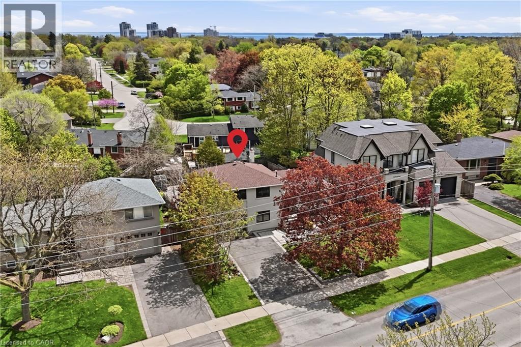 2122 BRIDGE Road, Oakville, Ontario