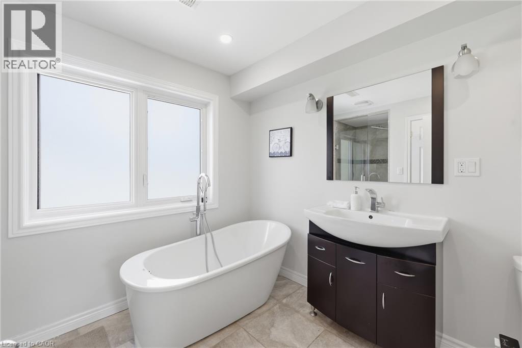 2122 Bridge Road, Oakville, Ontario  L6L 2G1 - Photo 26 - 40831254