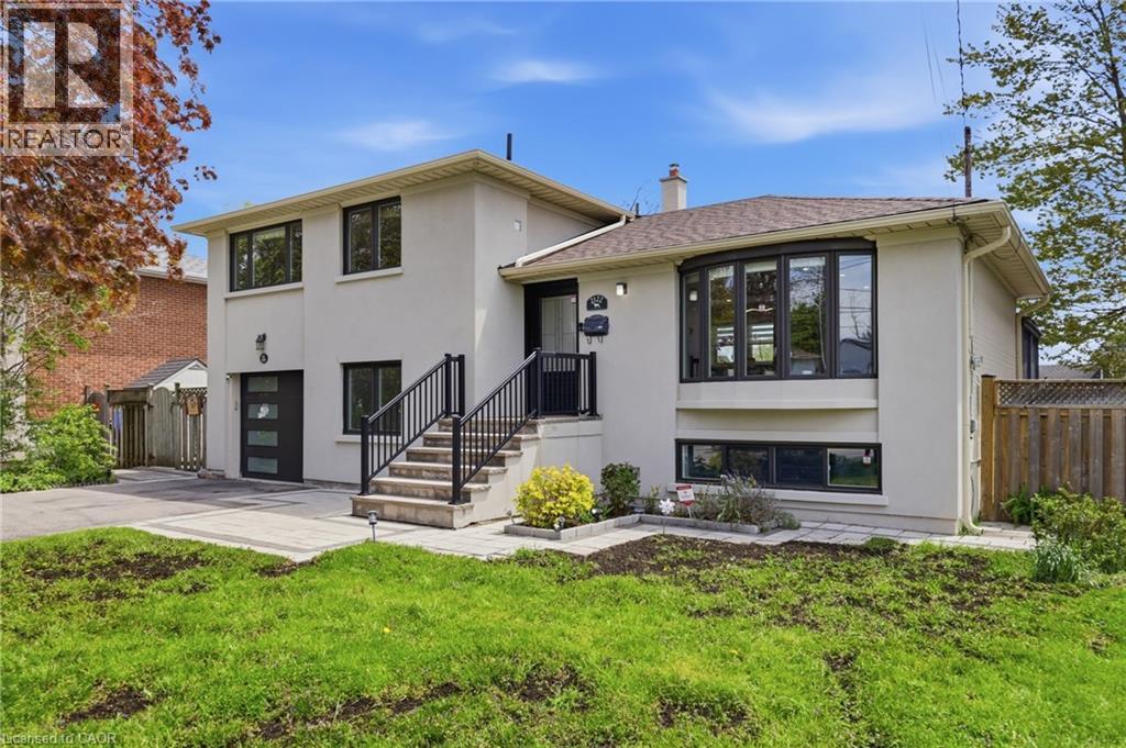 2122 Bridge Road, Oakville, Ontario  L6L 2G1 - Photo 5 - 40831254
