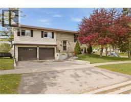 25 GREENOCK Drive, kitchener, Ontario
