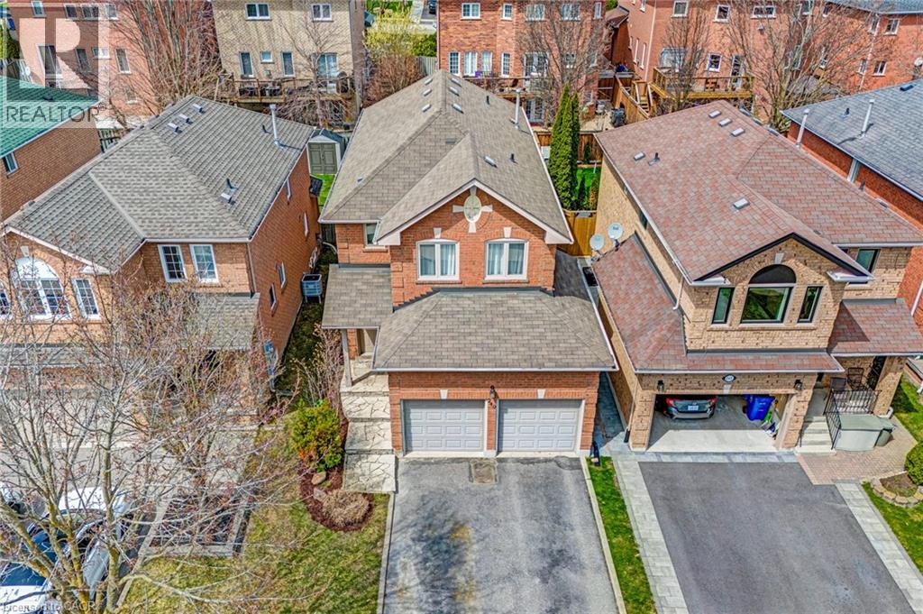 249 Rushbrook Drive, Newmarket, Ontario  L3X 2K2 - Photo 3 - 40823705