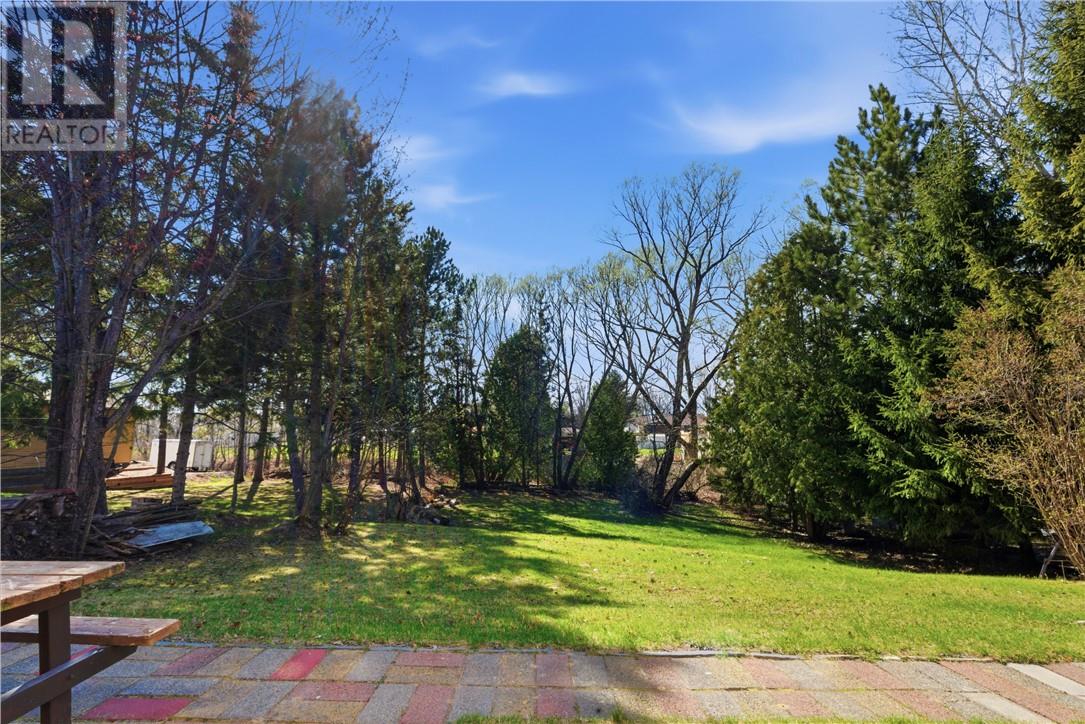 1587 Crestmoor Road, Greater Sudbury, Ontario  P3A 4M3 - Photo 21 - 2127869