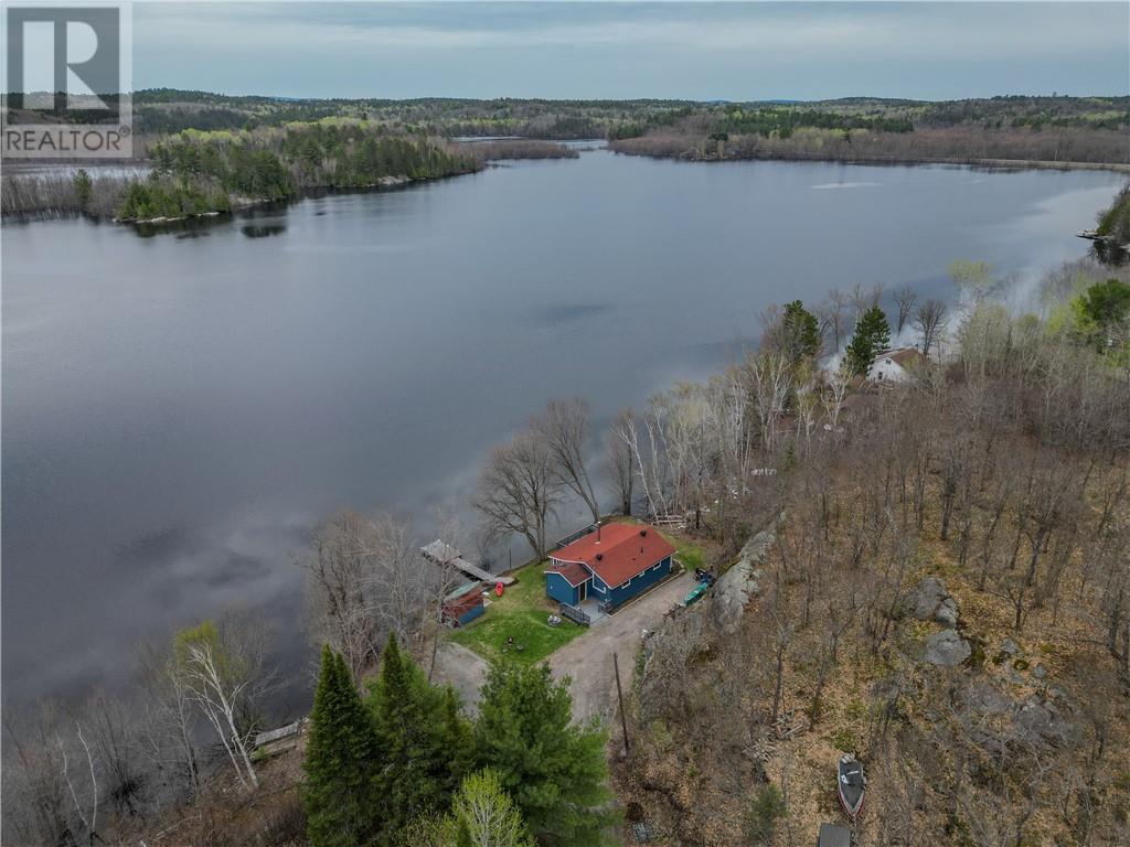 30 Anna Road, Whitefish, Ontario  P0M 3E0 - Photo 2 - 2127800
