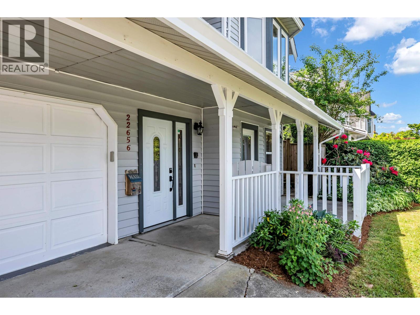 22656 Kendrick Loop, Maple Ridge, British Columbia  V2X 9N5 - Photo 4 - R3124514