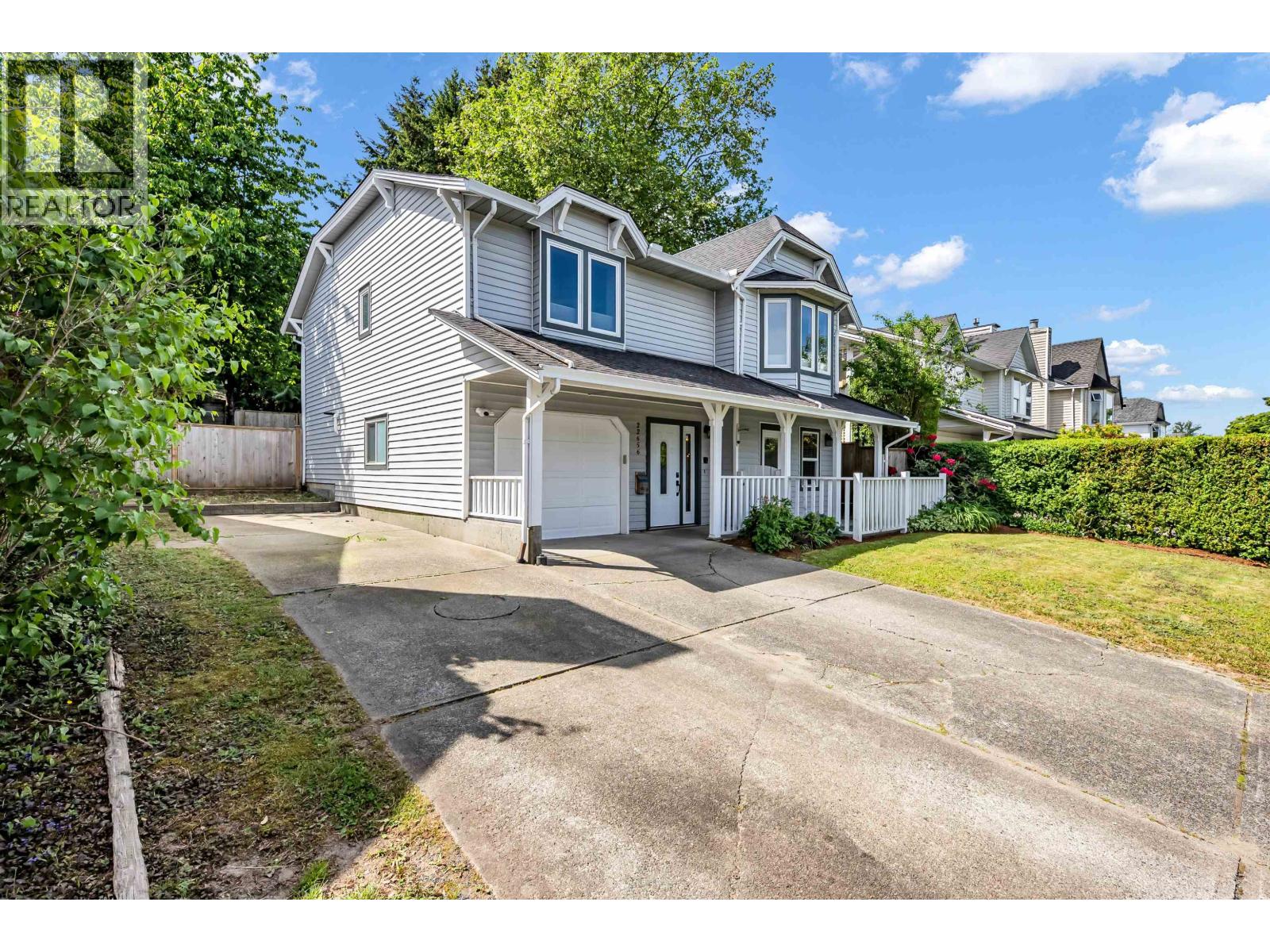 22656 Kendrick Loop, Maple Ridge, British Columbia  V2X 9N5 - Photo 3 - R3124514