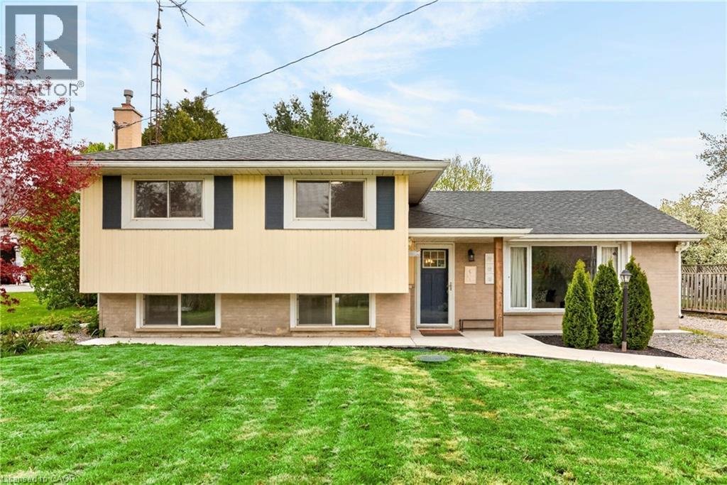 183 Sunnyridge Road, Ancaster, Ontario  L0R 1R0 - Photo 1 - 40829461