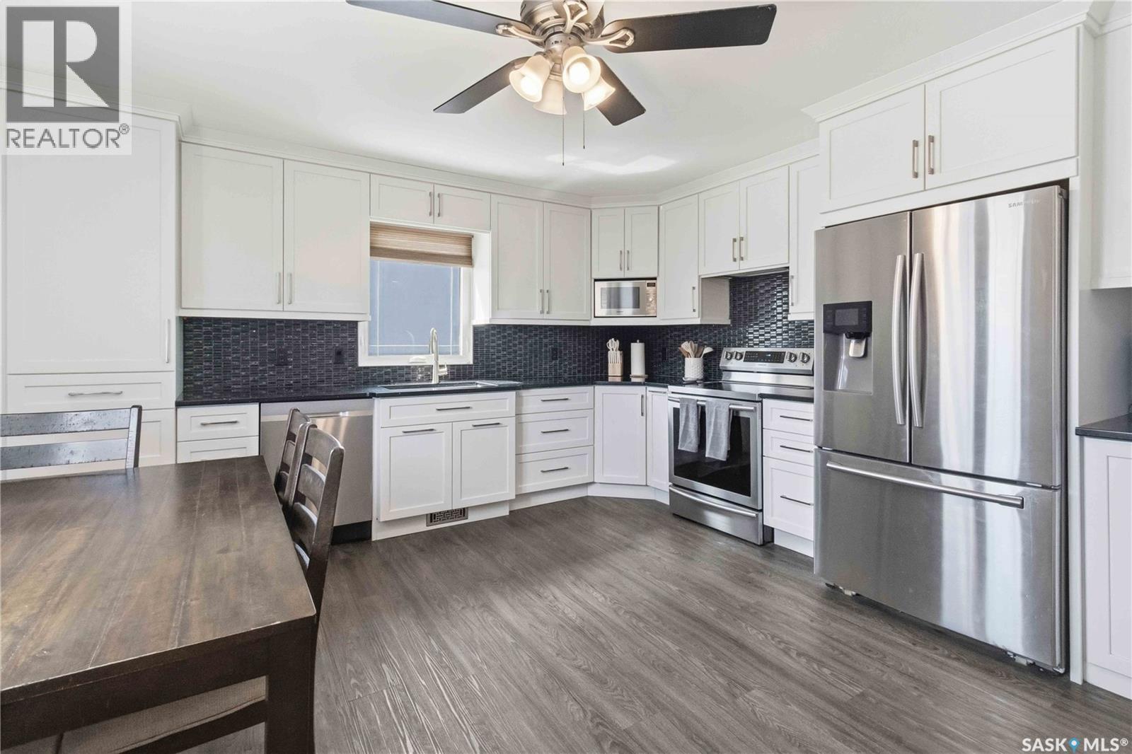 134 Russell Road, Saskatoon, Saskatchewan  S7K 5S9 - Photo 13 - SK036360