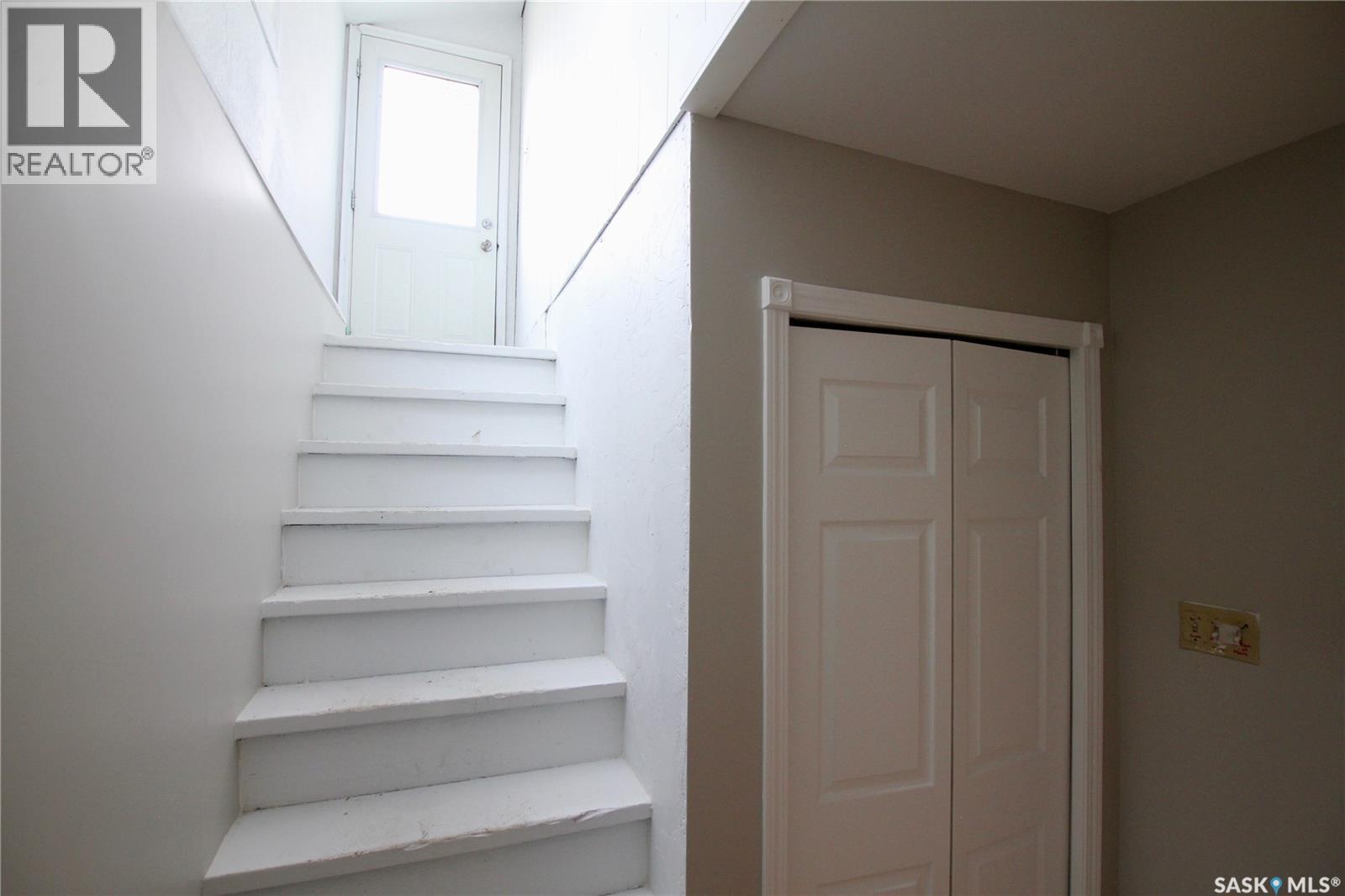 303 Royal Street, Regina, Saskatchewan  S4R 4Y2 - Photo 18 - SK036342