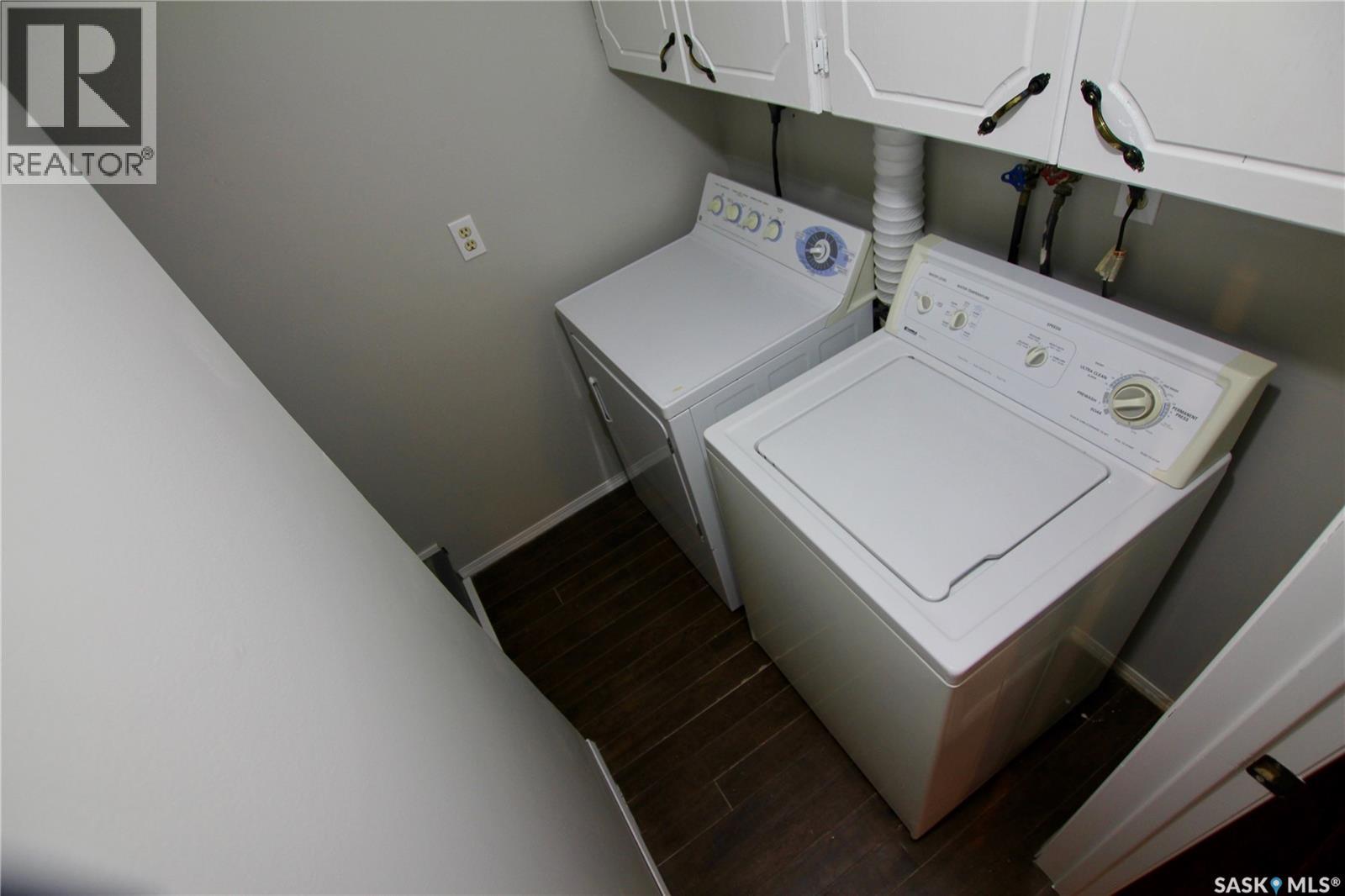 303 Royal Street, Regina, Saskatchewan  S4R 4Y2 - Photo 19 - SK036342