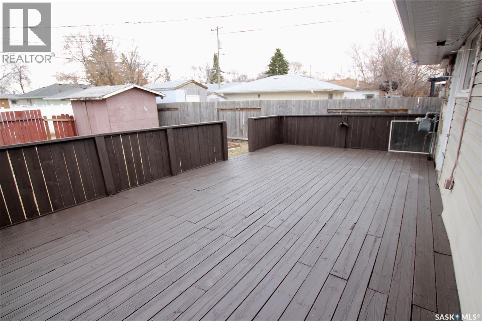 303 Royal Street, Regina, Saskatchewan  S4R 4Y2 - Photo 31 - SK036342