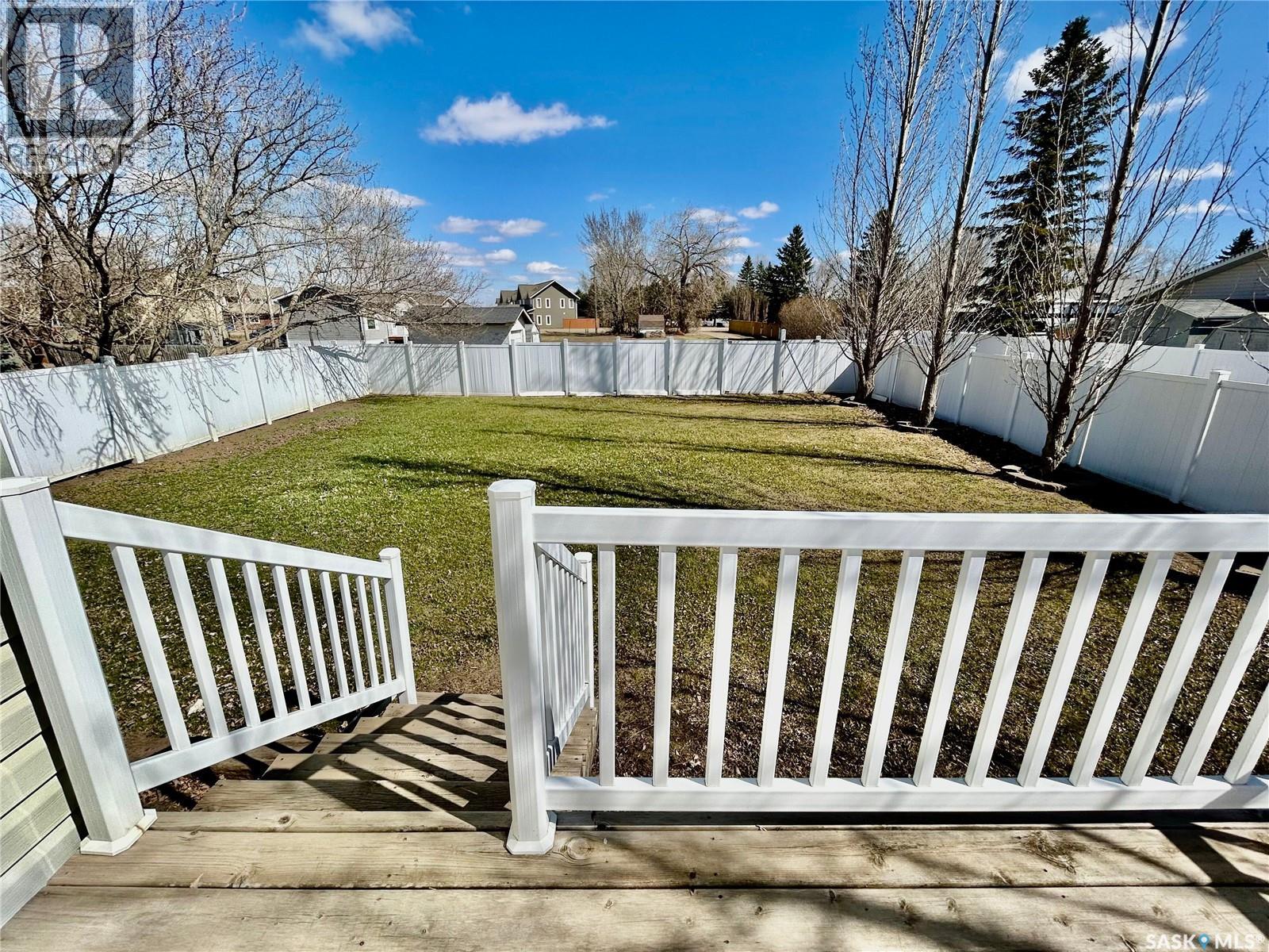 607 Beharrel Street, Oxbow, Saskatchewan  S0C 2B0 - Photo 45 - SK036314