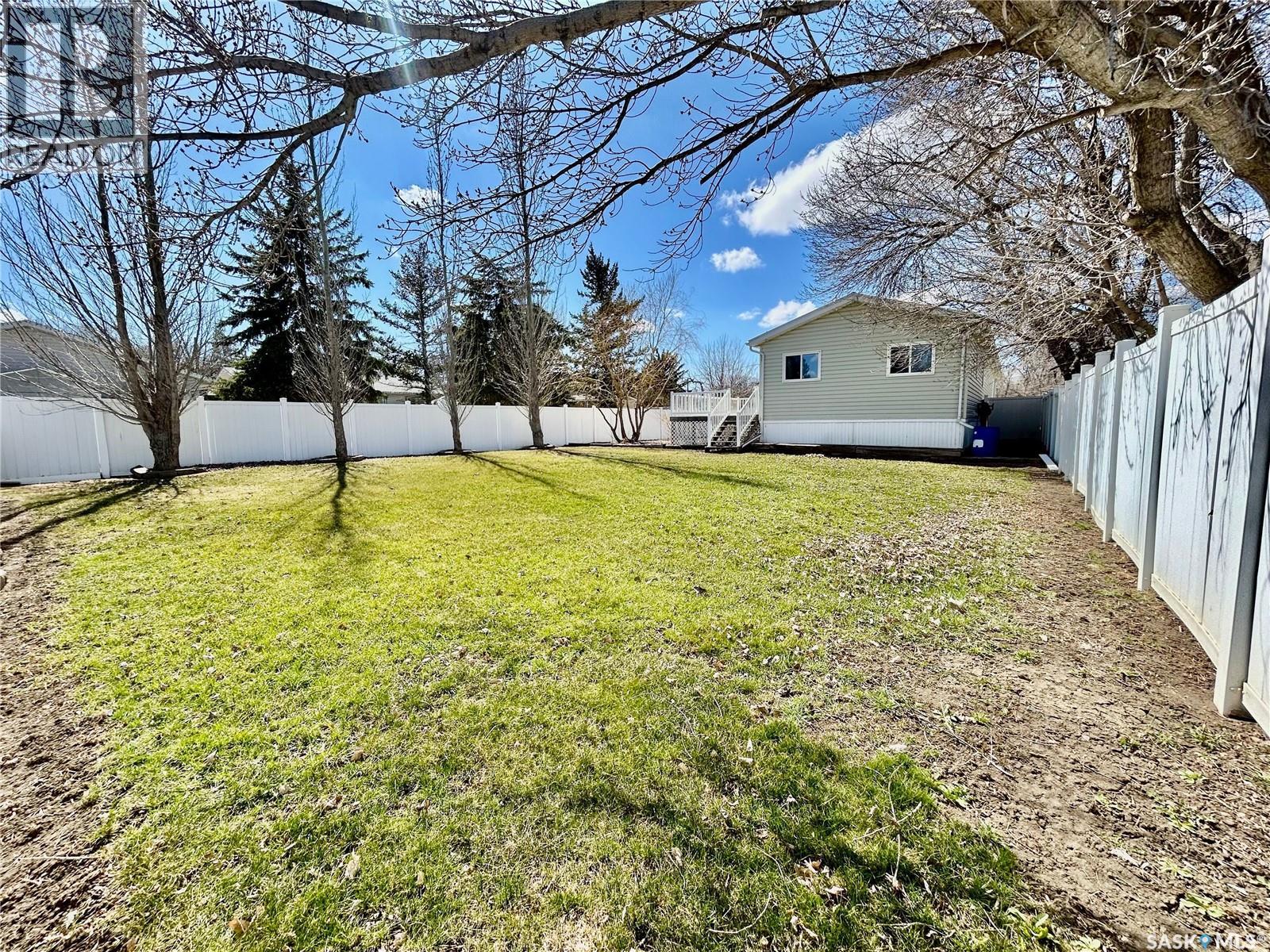 607 Beharrel Street, Oxbow, Saskatchewan  S0C 2B0 - Photo 49 - SK036314