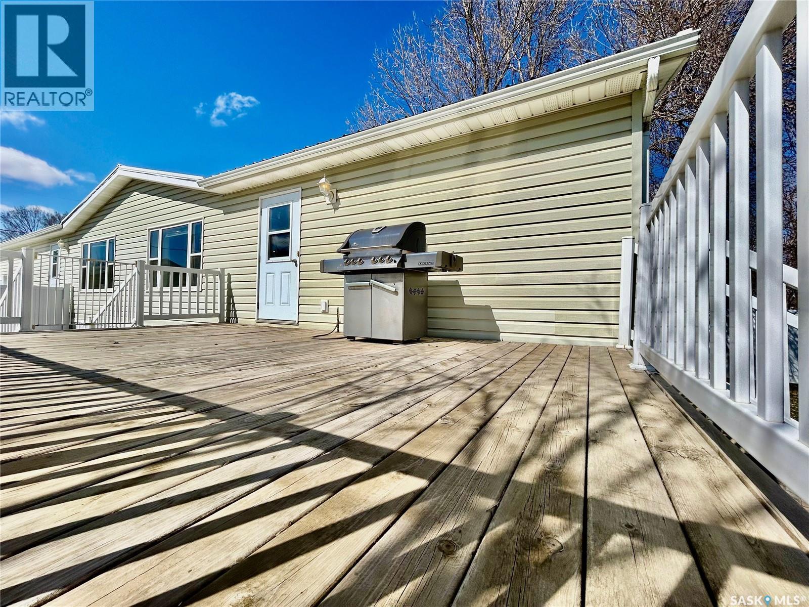 607 Beharrel Street, Oxbow, Saskatchewan  S0C 2B0 - Photo 54 - SK036314