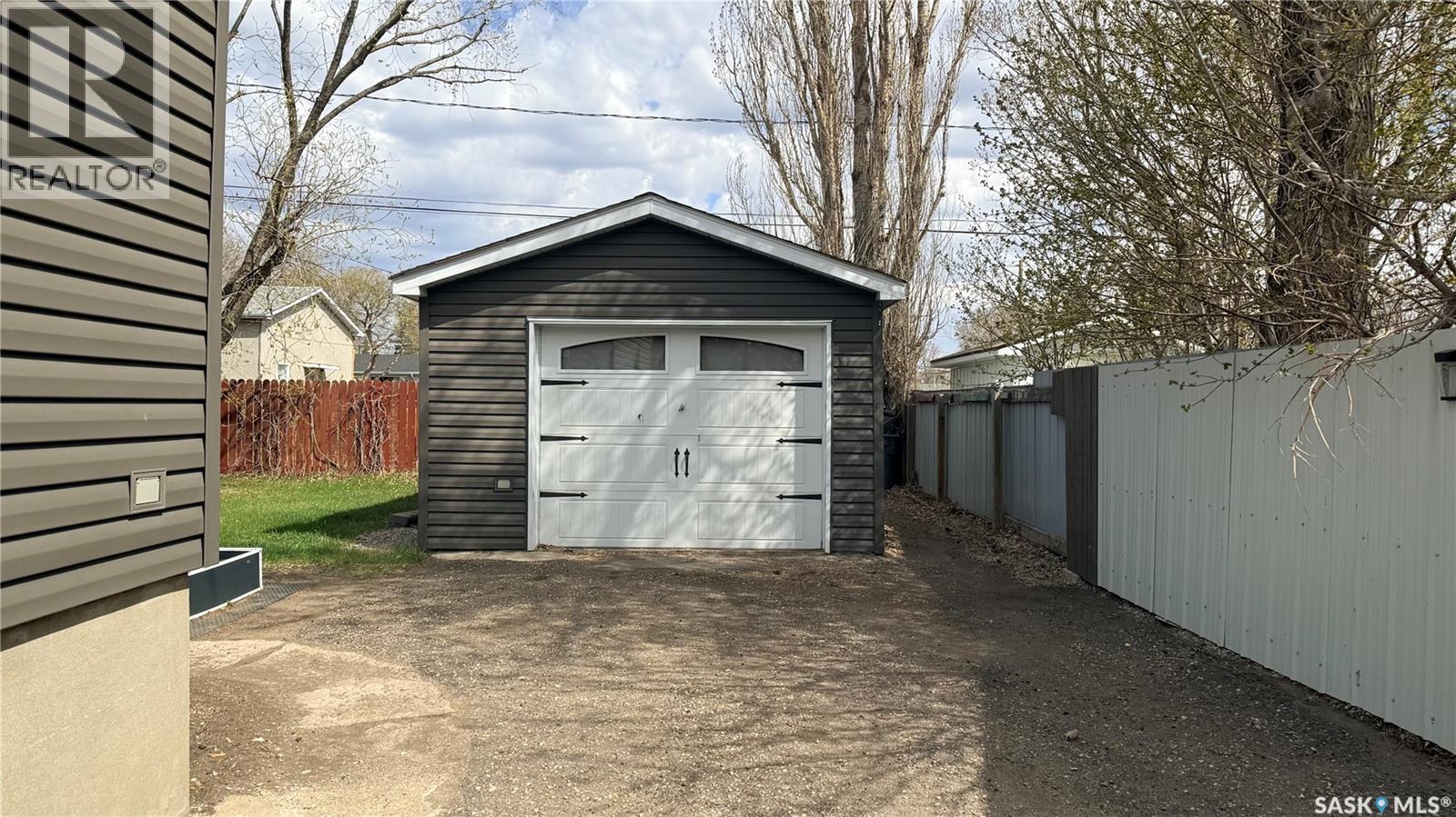 1276 King Street, Estevan, Saskatchewan  S4A 1L5 - Photo 25 - SK036311
