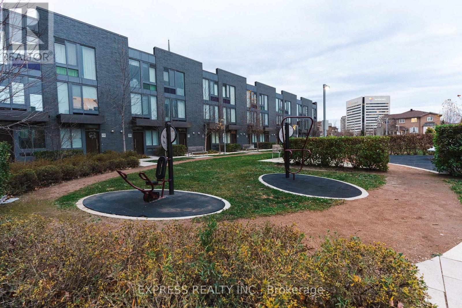 401 - 6 Sonic Way, Toronto, Ontario M3C 0P1 - Photo 16 - C13142558
