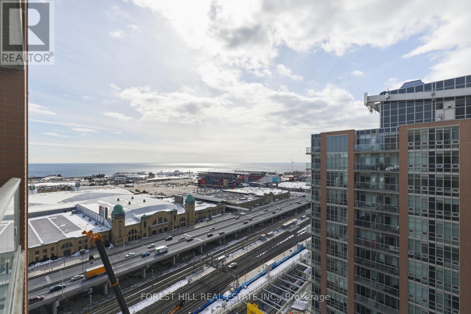 2207 - 75 East Liberty Street, Toronto, Ontario  M6K 3R3 - Photo 24 - C13142590