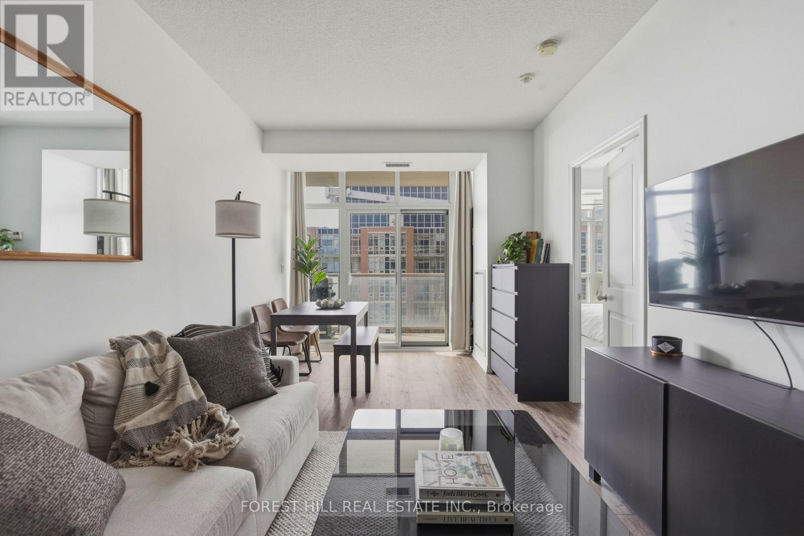 2207 - 75 East Liberty Street, Toronto, Ontario  M6K 3R3 - Photo 4 - C13142590