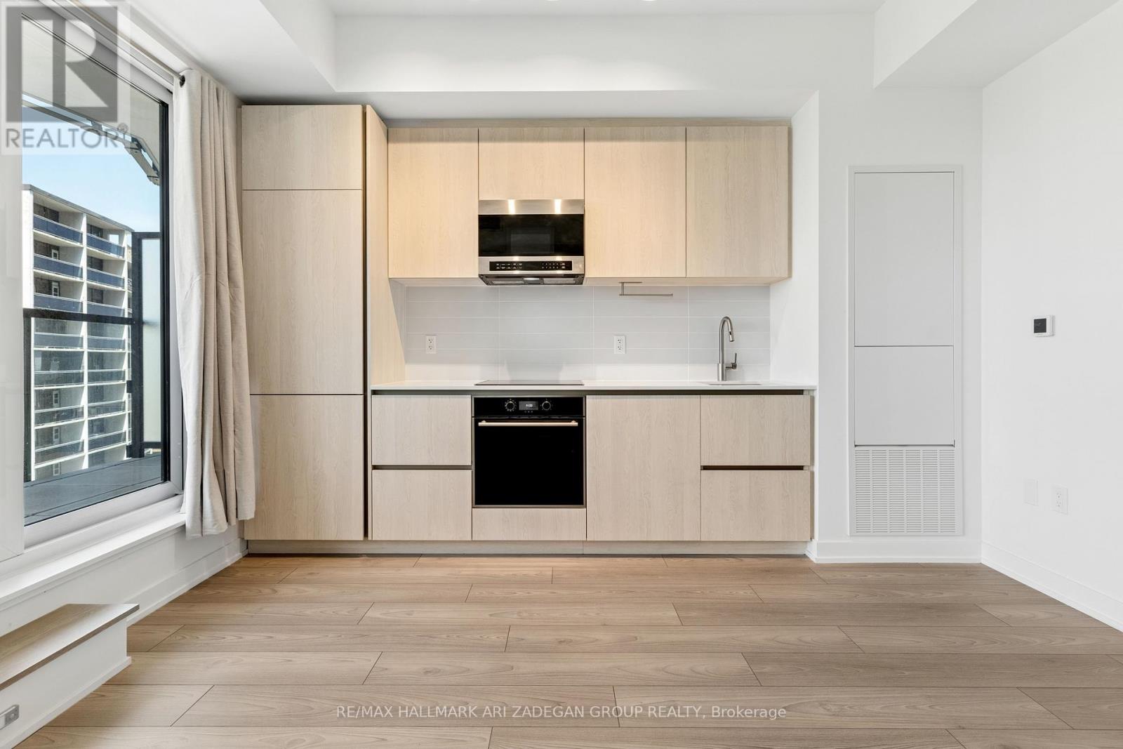 716n - 120 Broadway Avenue, Toronto, Ontario M4P 1V7 - Photo 14 - C13142596