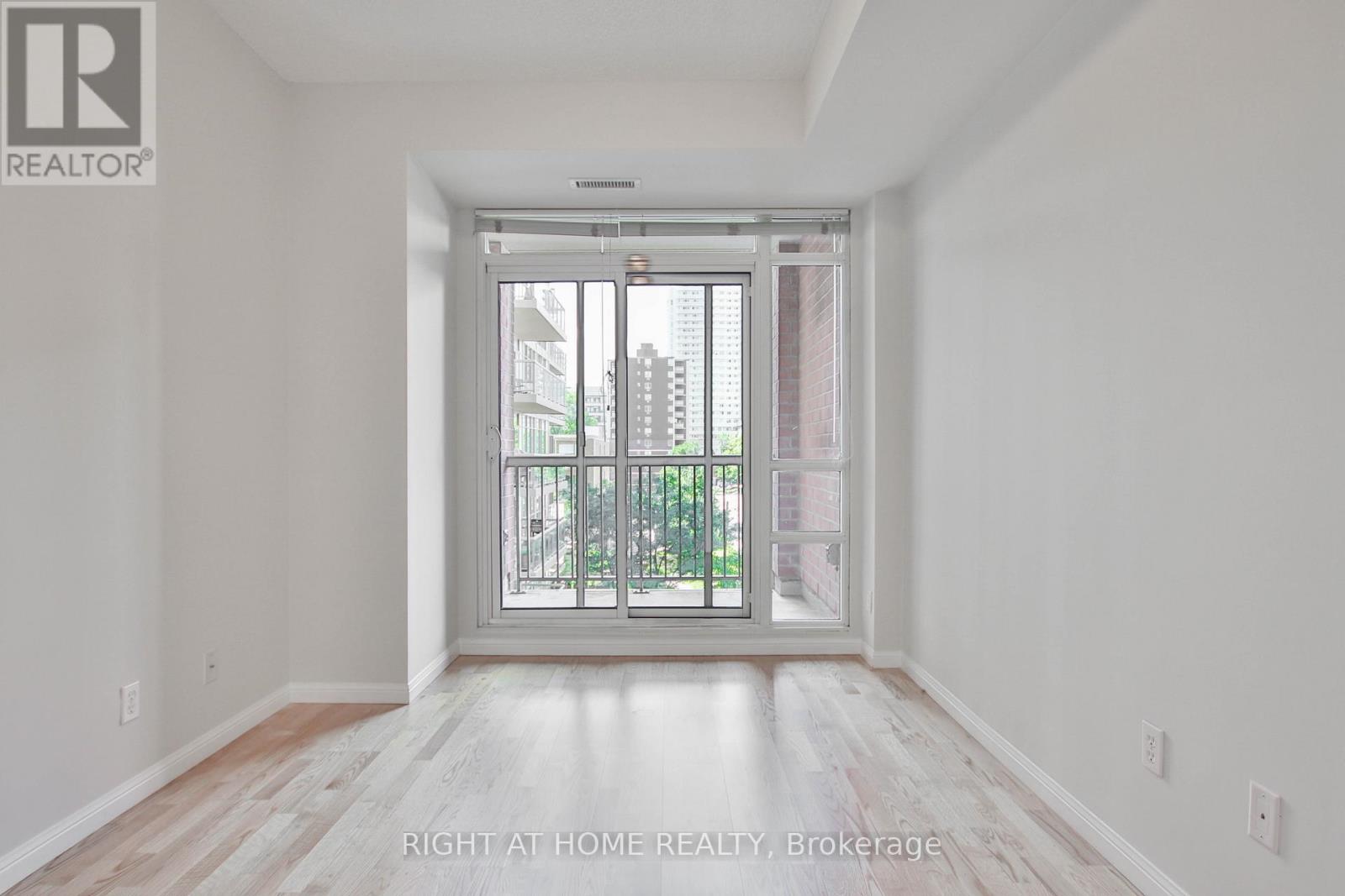 411 - 900 Mount Pleasant Road, Toronto, Ontario  M4P 3J9 - Photo 11 - C13142632