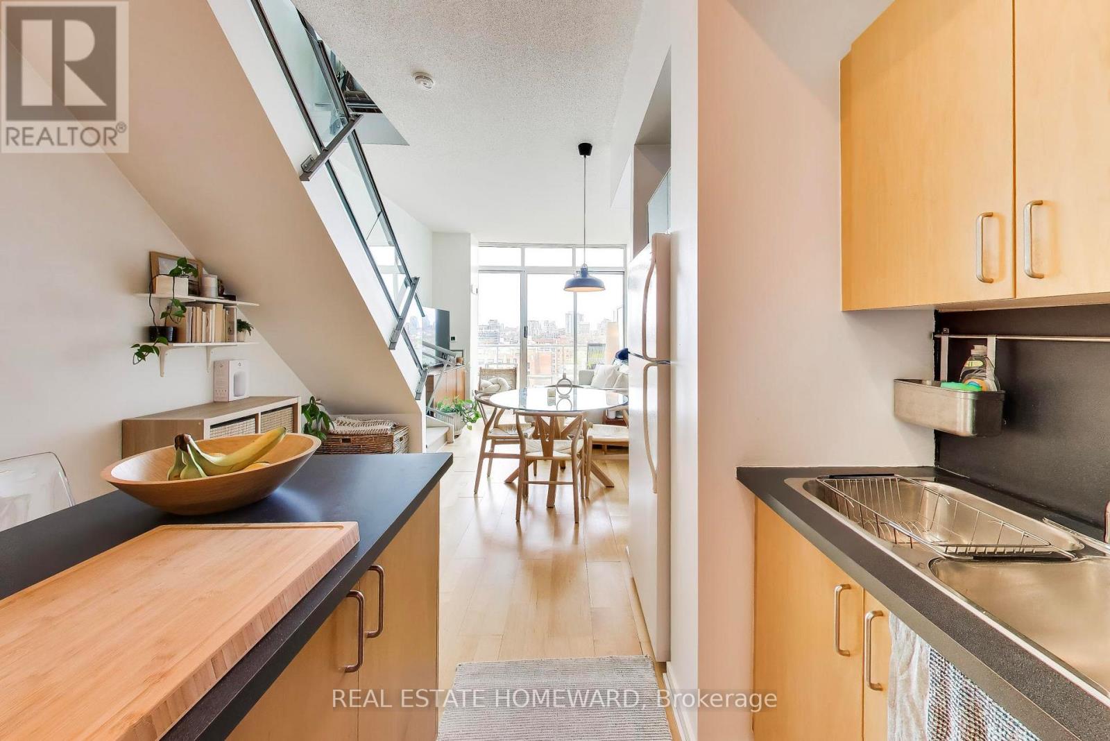 1115 - 388 RICHMOND STREET W, Toronto, Ontario
