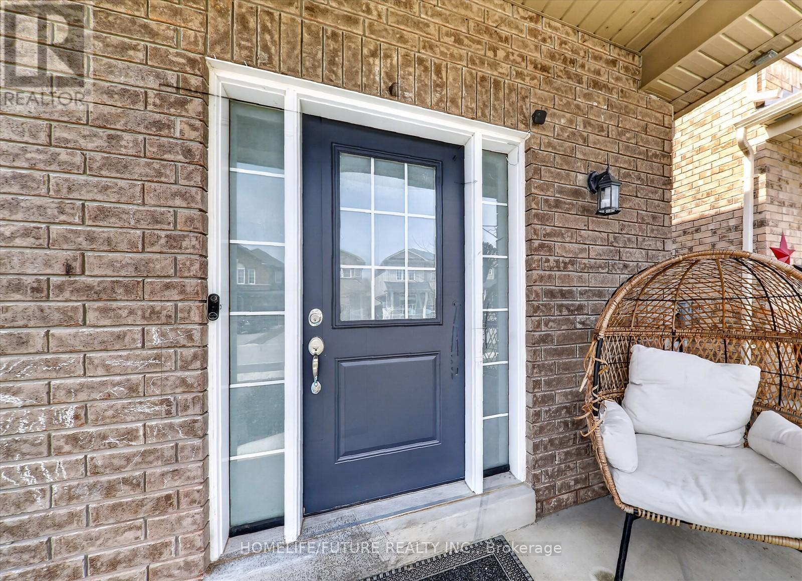 36 Cotton Street, Clarington, Ontario  L1C 5H2 - Photo 4 - E13142552