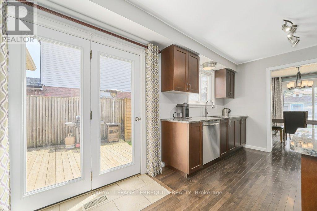 798 Greenbriar Drive, Oshawa, Ontario  L1G 7J6 - Photo 10 - E13142744