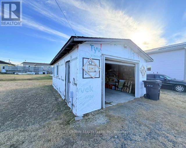 9 Payette Street Val Rita Street, Kapuskasing, Ontario  P0L 2G0 - Photo 8 - T13143002