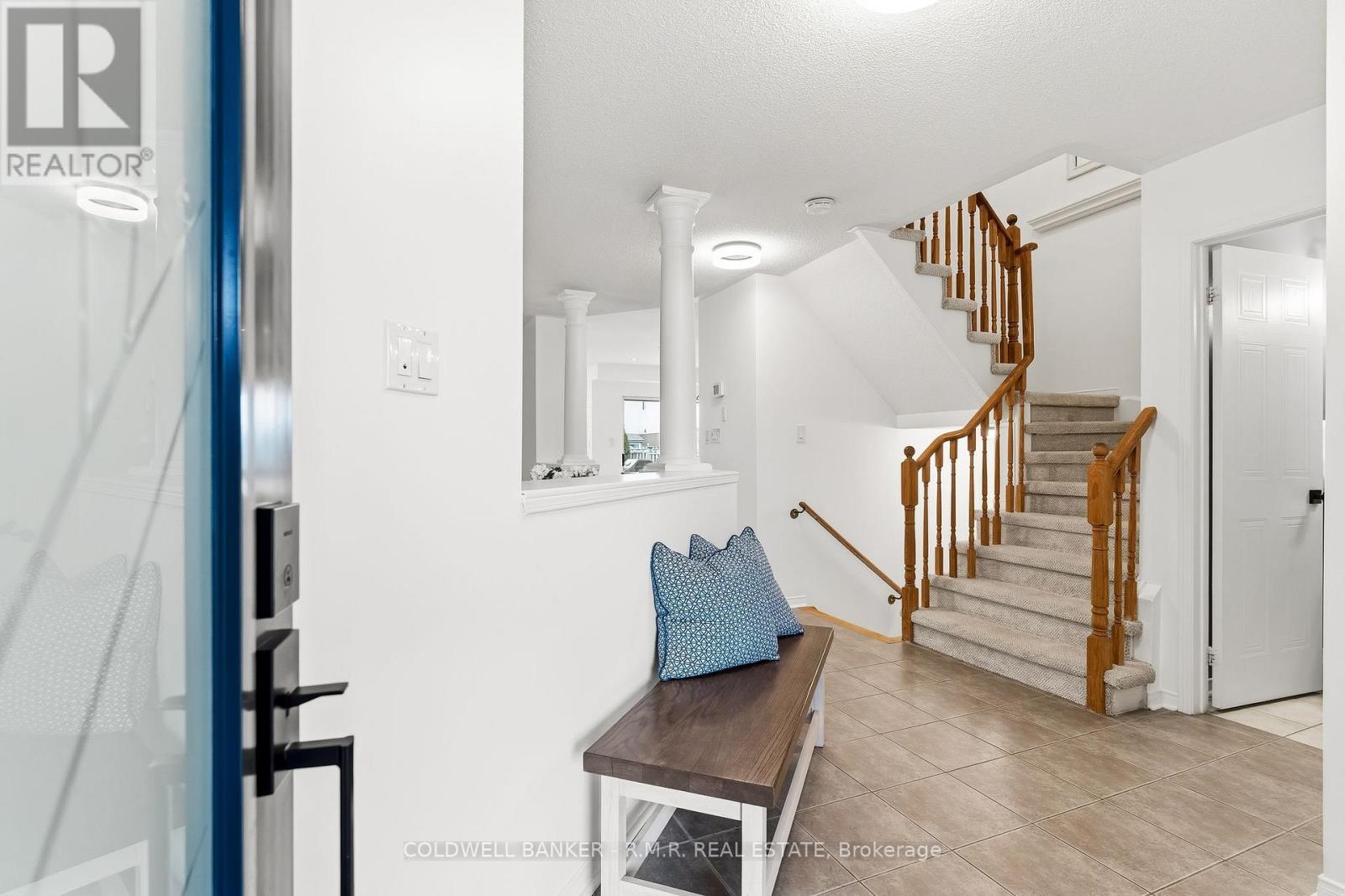 146 Point Hope Place, Whitby, Ontario  L1N 9P9 - Photo 6 - E13143108