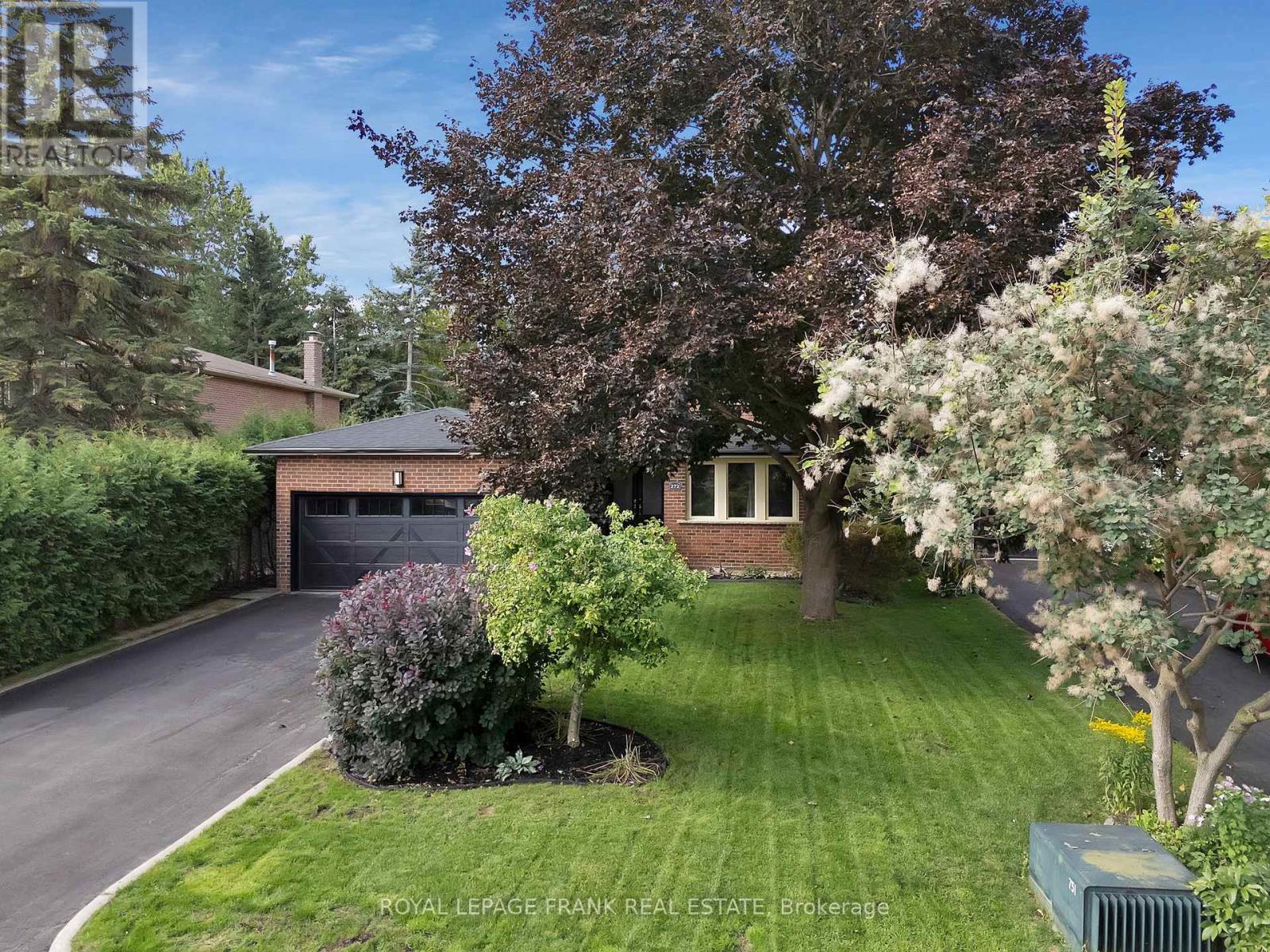 272 Plymouth Trail, Newmarket, Ontario  L3Y 6G7 - Photo 2 - N13143090