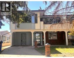 1108 10 Avenue N, Lethbridge, Alberta