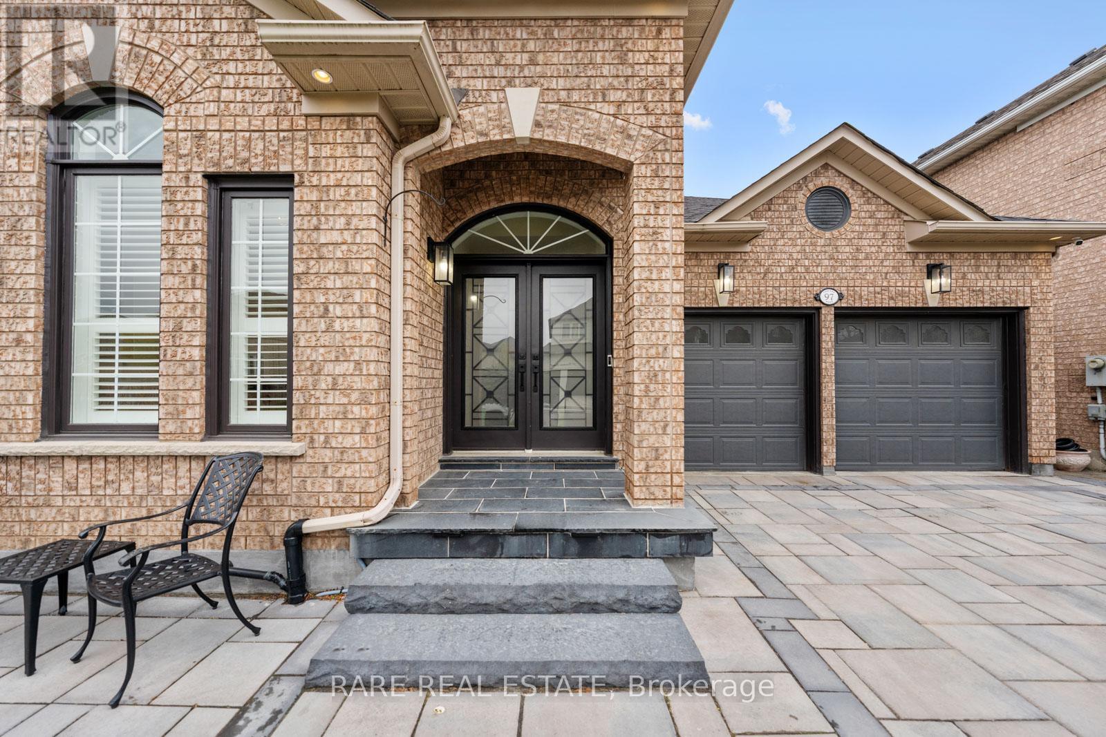 97 Toscana Road, Vaughan, Ontario  L4H 2G1 - Photo 3 - N13142588