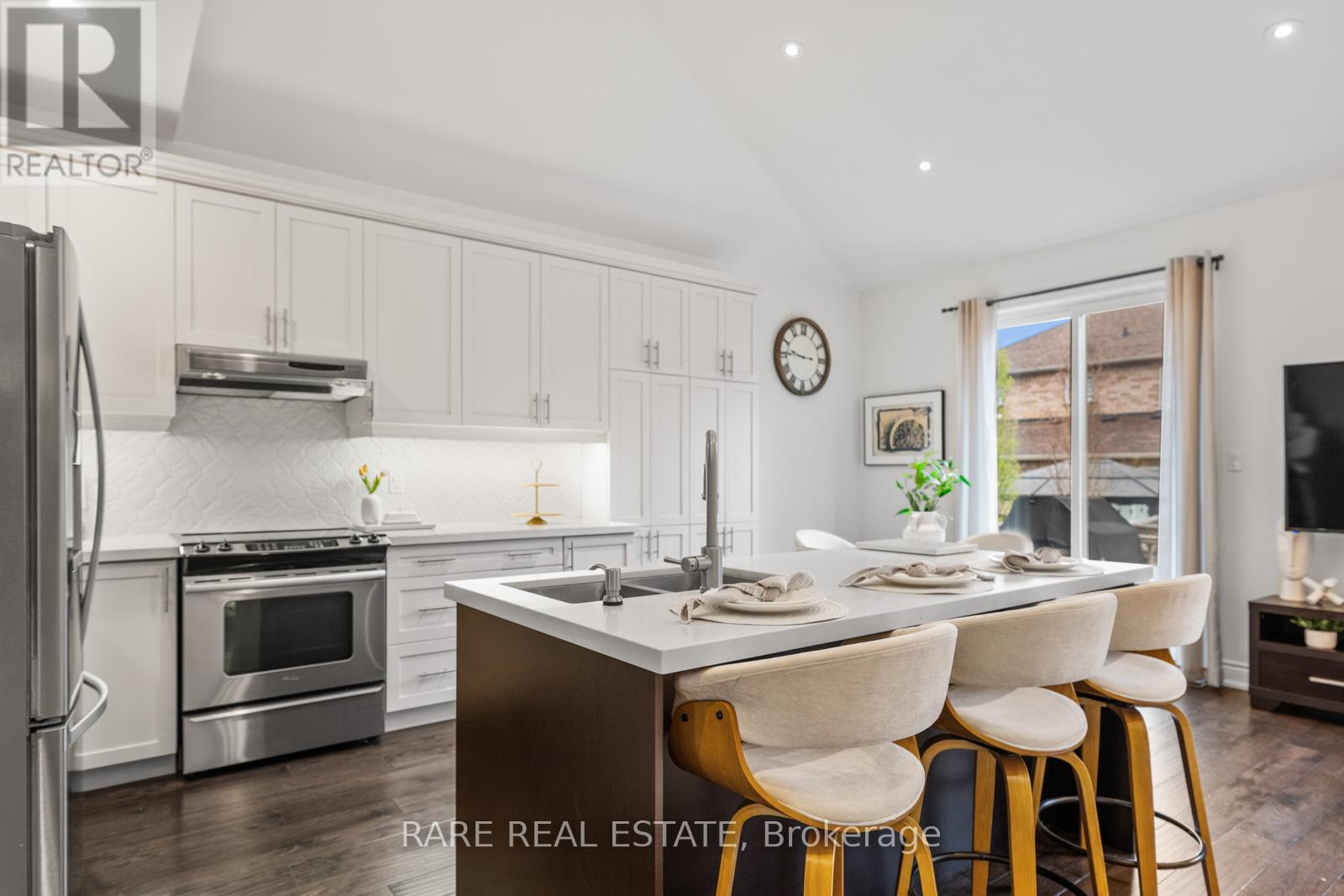 97 Toscana Road, Vaughan, Ontario  L4H 2G1 - Photo 4 - N13142588