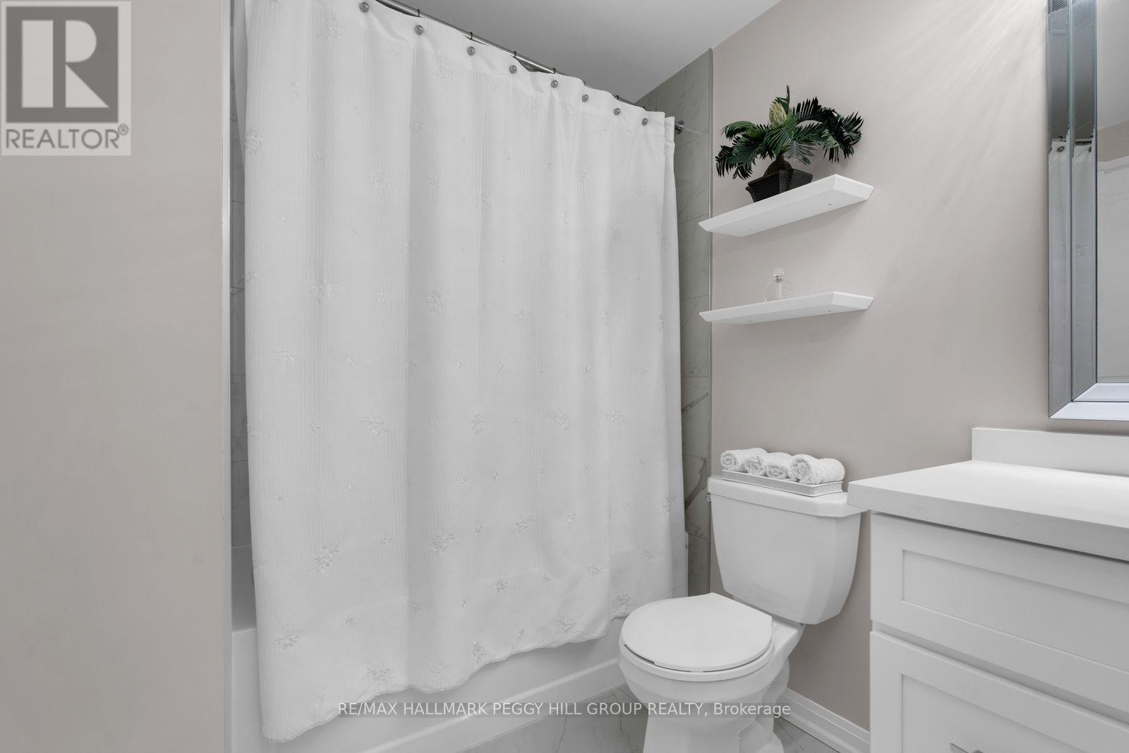 201 - 302 Essa Road, Barrie (0 West), Ontario  L9J 0H3 - Photo 9 - S13142600