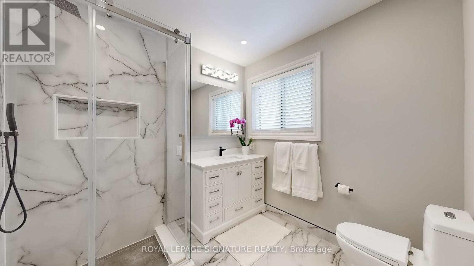 1256 Dartmoor Street, Oshawa, Ontario  L1K 2K2 - Photo 15 - E13142268