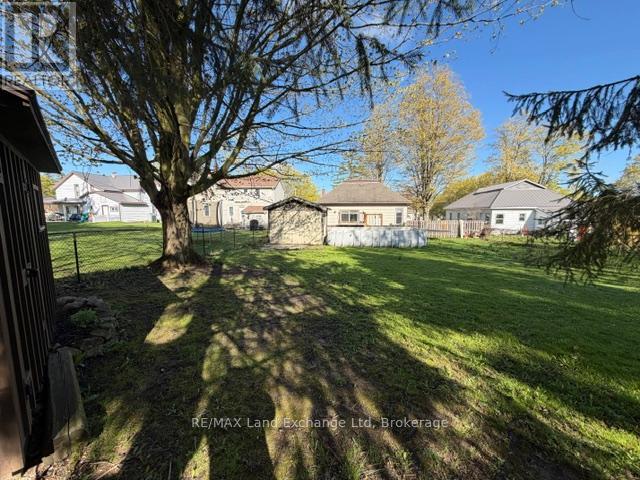 349 Shuter Street, North Huron, Ontario  N0G 2W0 - Photo 29 - X12952582