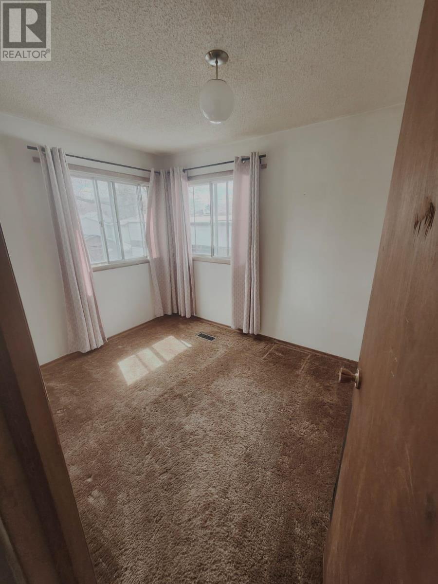 384 Francis St E, Thunder Bay, Ontario  P7E 4B5 - Photo 3 - TB2601079