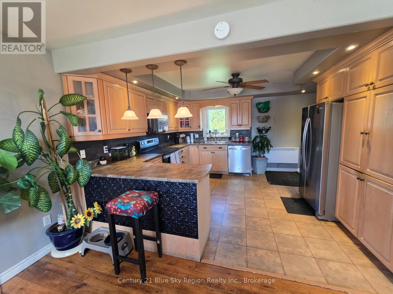 21 Gingras Avenue, West Nipissing, Ontario  P0H 2M0 - Photo 2 - X13142880
