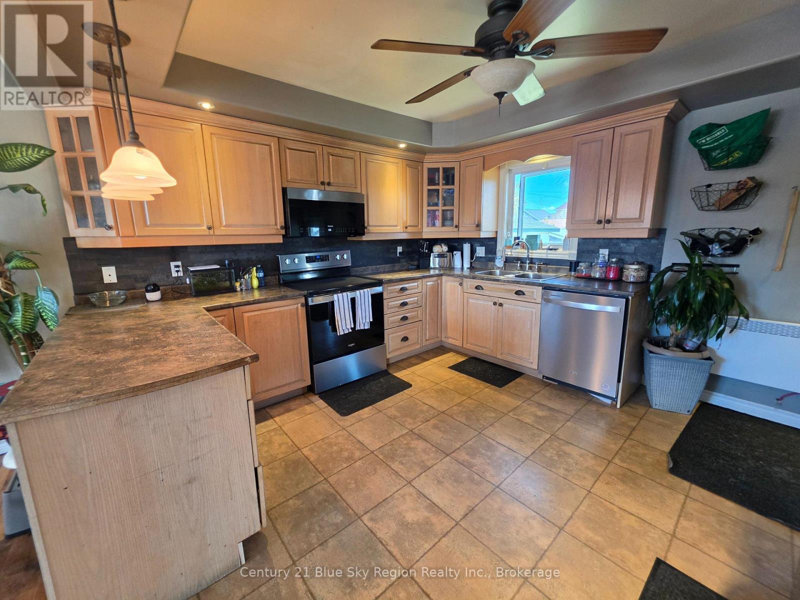 21 Gingras Avenue, West Nipissing, Ontario  P0H 2M0 - Photo 3 - X13142880