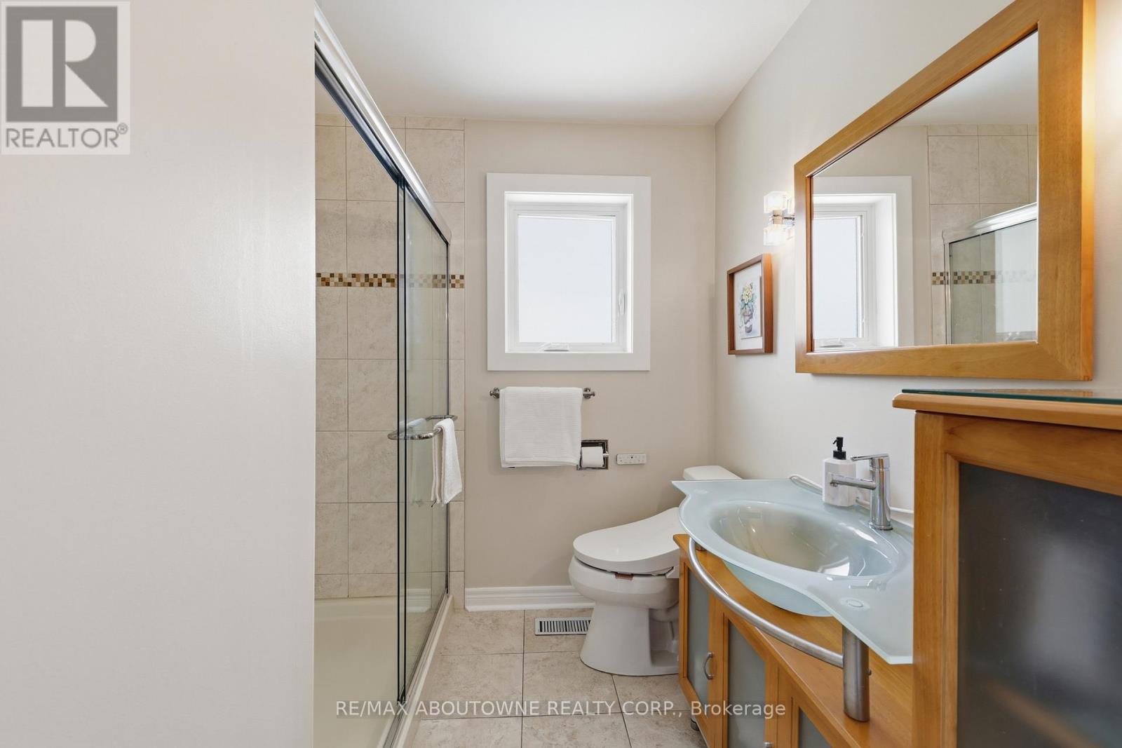 2122 Bridge Road, Oakville, Ontario  L6L 2G1 - Photo 24 - W13142554