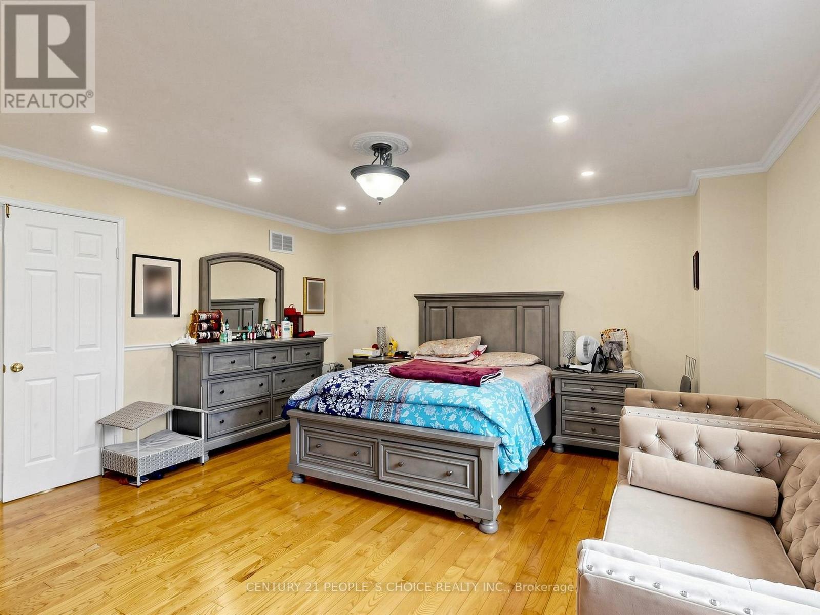 5698 Colby Court, Mississauga, Ontario  L5M 4S7 - Photo 23 - W13142564