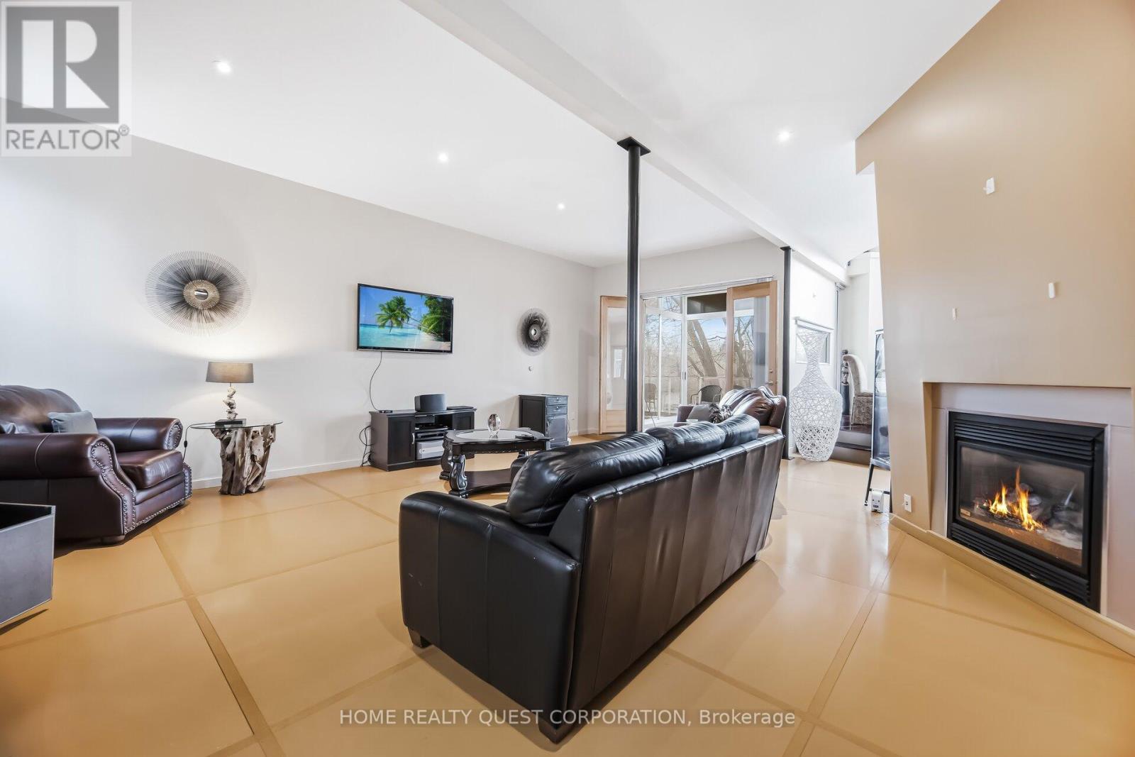 186 Wyndham Street, Mississauga, Ontario  L5M 1N5 - Photo 10 - W13142608