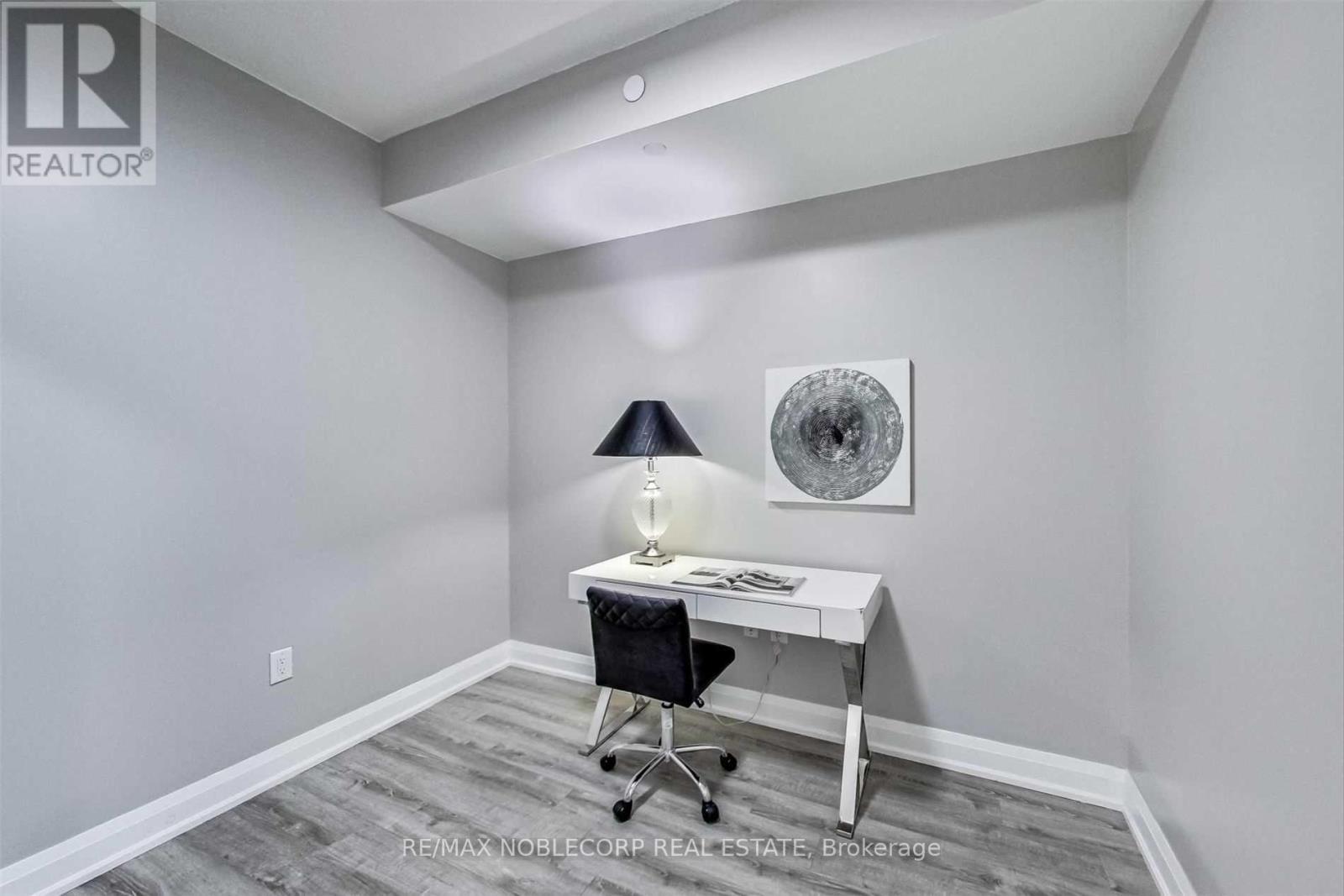 304 - 2800 Keele Street, Toronto, Ontario  M3M 0B8 - Photo 14 - W13142610