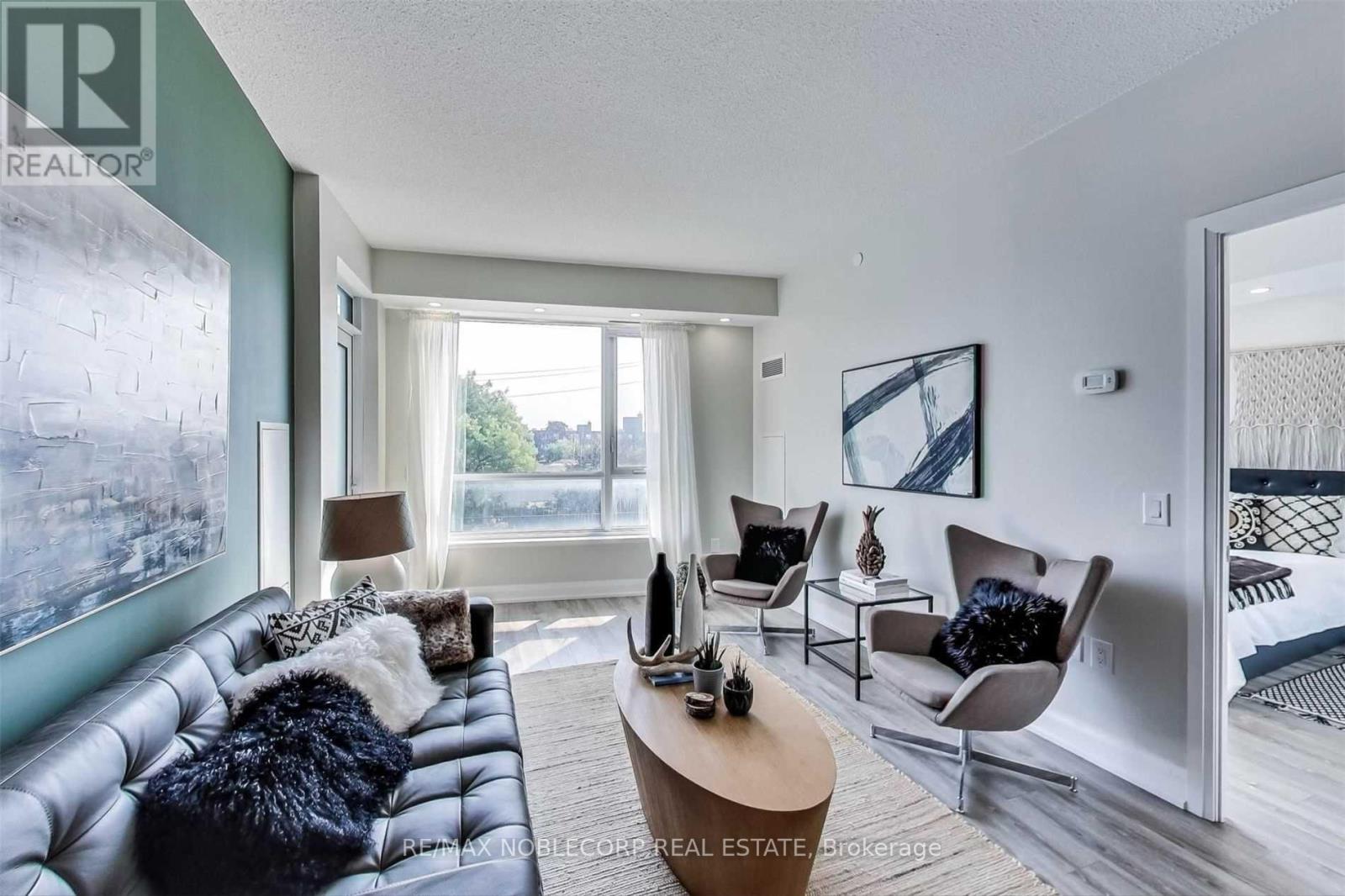 304 - 2800 Keele Street, Toronto, Ontario  M3M 0B8 - Photo 3 - W13142610