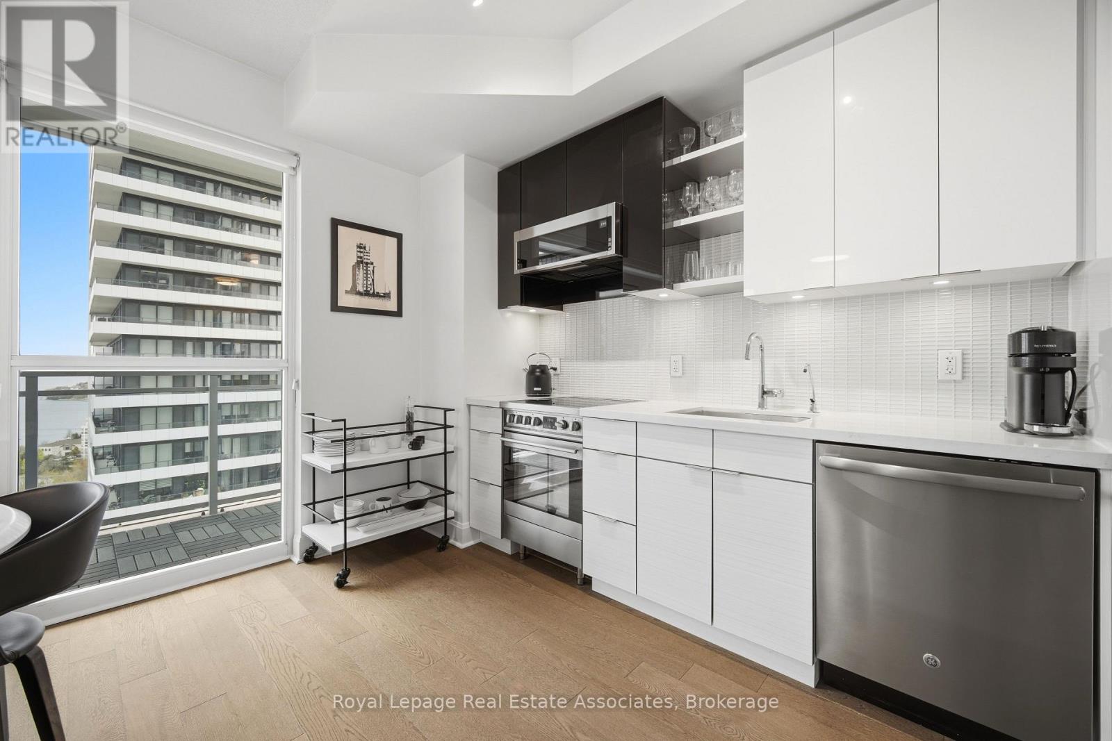 2301 - 33 Shore Breeze Drive, Toronto, Ontario  M8V 0G1 - Photo 17 - W13142620